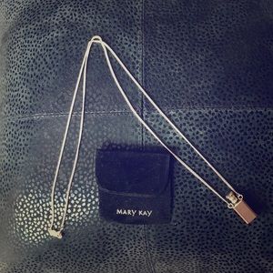 Silver Mary Kay necklace